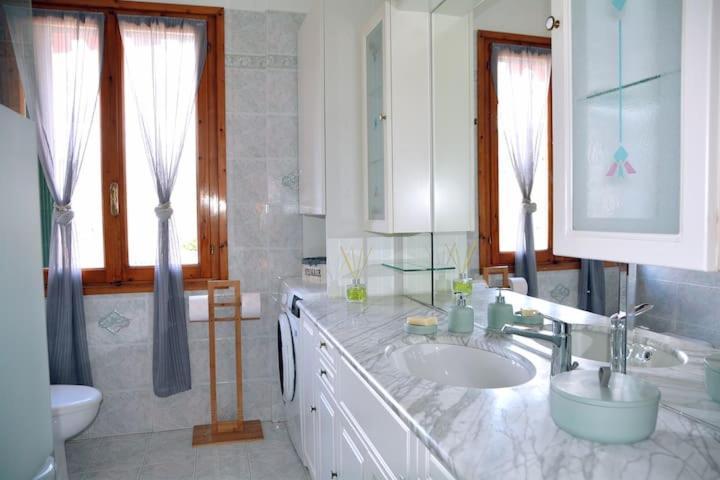 Appartamento “Casa Losa” Citra 008063-Lt-0086 Vallecrosia Bagian luar foto